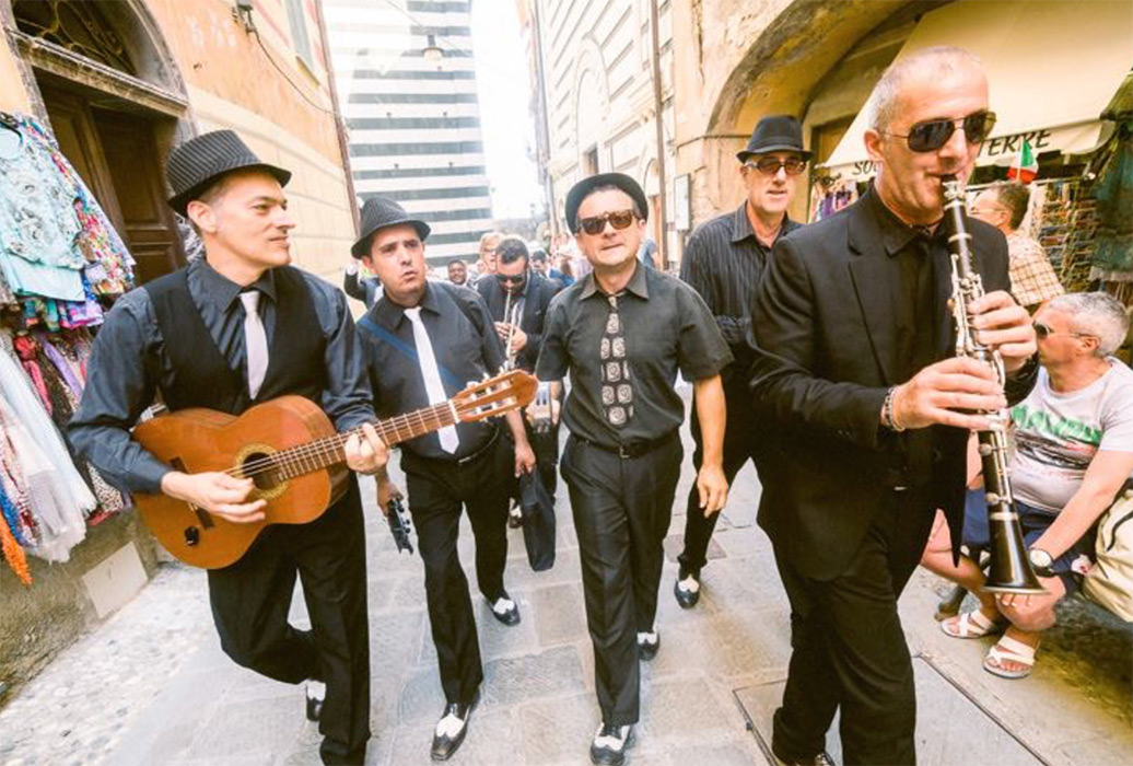 Wedding Reception band